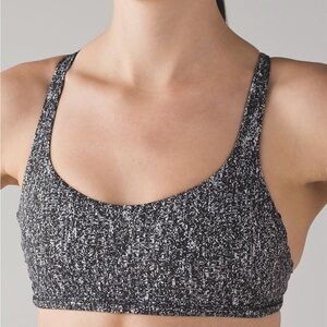 Lululemon free to be zen sports bra size 6